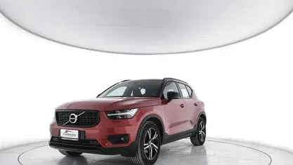Usata Volvo XC40 R-Design 150 CV (110 kW) 2019 Rosso SUV