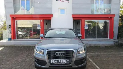 Grigio Usata 2010 Audi Q5 SUV | 7900 € (Buon prezzo)