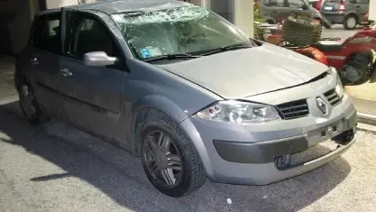 Usata Renault Mégane 112 CV (82 kW) 2005 Grigio Berlina