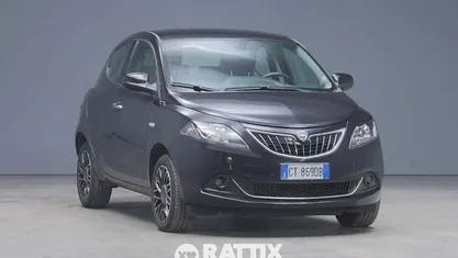 Nero Usata 2024 Lancia Ypsilon Due volumi | 14.178 € (Buon prezzo)