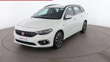 Usata 2018 Fiat Tipo Lounge Station wagon | 9899 € (Buon prezzo)