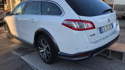 Usata Peugeot 508 RXH 163 CV (119 kW) 2015 Station wagon