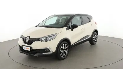 Usata Renault Captur Zen 90 CV (66 kW) 2017 Beige SUV