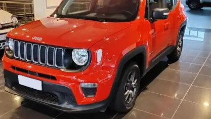 Usata Jeep Renegade Longitude 119 CV (87 kW) 2022 Rosso SUV
