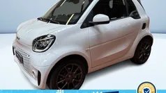 Bianco pastello Usata 2021 Smart ForTwo Electric Drive Cabrio | 15.900 € (Buon prezzo)