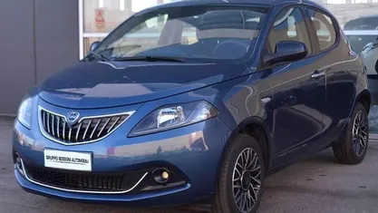 Blu Usata 2024 Lancia Ypsilon S Due volumi | 14.600 € (Buon prezzo)