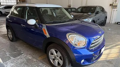 Usata Mini Cooper D Countryman Business 111 CV (81 kW) 2015 Blu metallizzato SUV