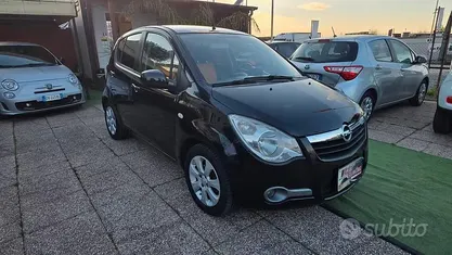 Usata Opel Agila Enjoy 86 CV (63 kW) 2009 Nero Utilitaria