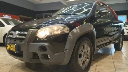 Usata Fiat Strada 95 CV (69 kW) 2013 Nero Pick-up