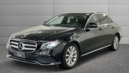 Usata Mercedes 220 Business 195 CV (143 kW) 2017