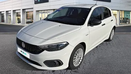 Usata 2020 Fiat Tipo Pop Tre volumi | 9850 € (Super prezzo)
