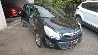 Usata Opel Corsa Edition 85 CV (62 kW) 2013 Nero Utilitaria