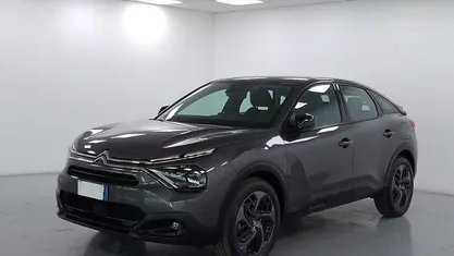 Usata 2024 Citroën C4 PureTech Tre volumi | 20.490 € (Buon prezzo)