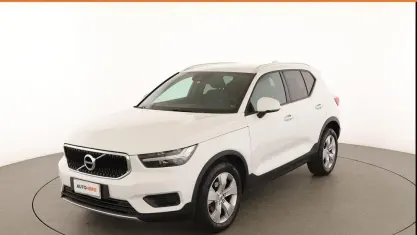 Usado Volvo XC40 Momentum 150 CV (110 kW) 2018 Blanco SUV