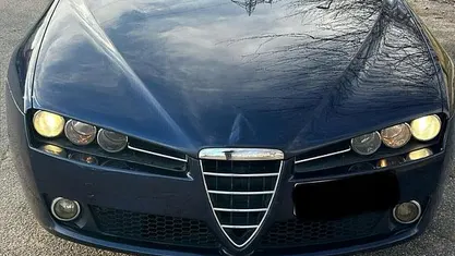 Usata Alfa Romeo 159 150 CV (110 kW) 2006 Blu Berlina