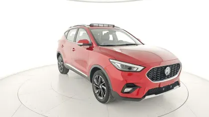 Usata MG ZS Luxury 111 CV (81 kW) 2023 Rosso SUV