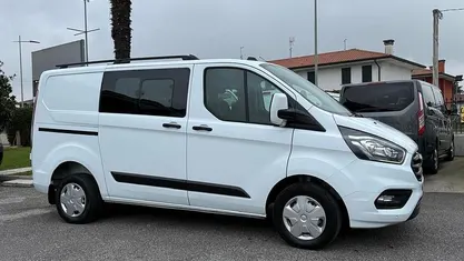 Usata 2022 Ford Transit Furgone | 18.900 € (Molto cara)
