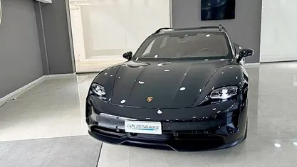 Usata 2022 Porsche Taycan 4S Cross Turismo Tre volumi | 78.900 € (Ottimo prezzo)