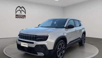 Usata 2025 Jeep Avenger Summit SUV | 23.900 € (Buon prezzo)