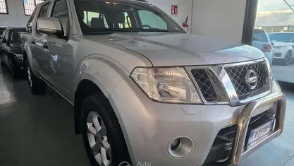 Usata Nissan Navara 190 CV (139 kW) 2014 Pick-up