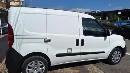 Usata Fiat Doblò 120 CV (88 kW) 2020 Bianco Monovolume