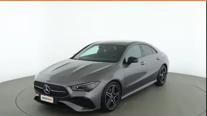 Käytetty Mercedes CLA200 AMG Line Premium 150 HP (110 kW) 2023 Harmaa Sedan