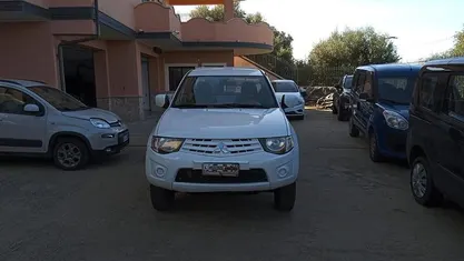 Usata Mitsubishi L200 136 CV (100 kW) 2015 Bianco Pick-up
