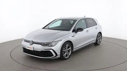 Usata VW Golf VIII R-line 131 CV (96 kW) 2022 Argento Berlina