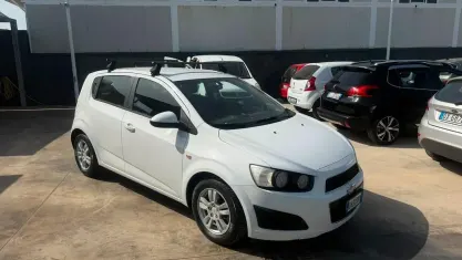 Usata Chevrolet Aveo LT 75 CV (55 kW) 2012 Bianco Berlina