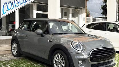 Usata Mini Cooper 136 CV (100 kW) 2019 Gray Utilitaria
