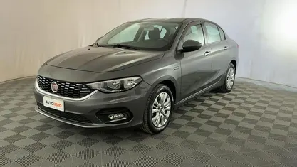 Marrone Usata 2016 Fiat Tipo Opening Edition Tre volumi | 10.299 € (Buon prezzo)