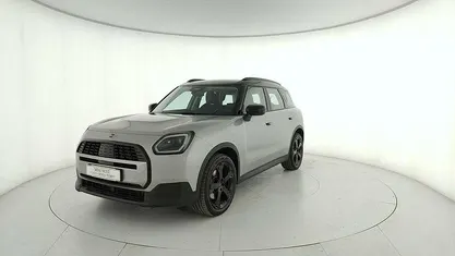 Argento Usata 2025 Mini Countryman Classic SUV | 36.600 € (Ottimo prezzo)