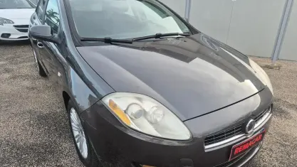 Usata Fiat Bravo Dynamic 105 CV (77 kW) 2009 Grigio Utilitaria