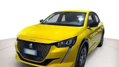 Giallo faro Usata 2022 Peugeot e-208 Active Due volumi | 17.500 € (Ottimo prezzo)