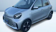 Argento metallizzato Usata 2021 Smart ForFour Electric Drive Passion Tre volumi | 14.300 € (Buon prezzo)