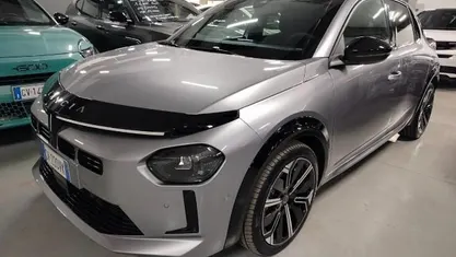 Usata 2024 Lancia Ypsilon Due volumi | 18.650 € (Buon prezzo)