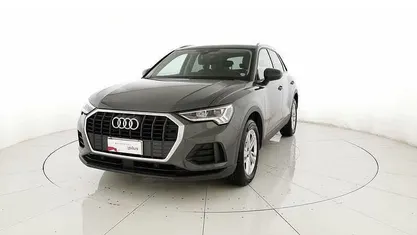 Usata Audi Q3 Business 150 CV (110 kW) 2019 Grigio SUV