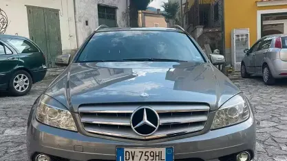 Usata Mercedes C220 Avantgarde 170 CV (125 kW) 2010 Grigio Station wagon