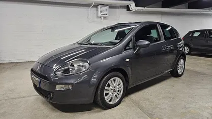 Grigio Usata 2013 Fiat Punto S Due volumi | 5500 € (Ottimo prezzo)
