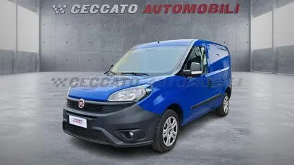 Usata Fiat Doblò 95 CV (69 kW) 2018 Blu Monovolume