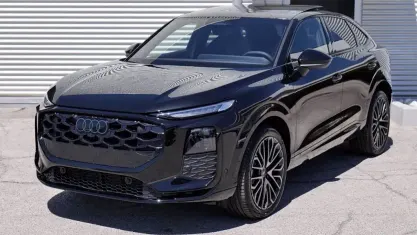 Nuova Audi Q3 Sportback S-Line 150 CV (110 kW) 2026 Nero metallizzato SUV