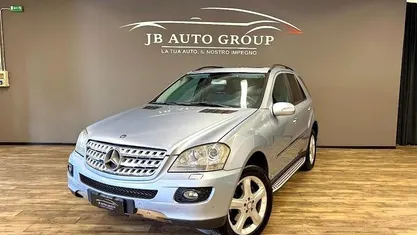 Usata Mercedes ML320 Chrome 224 CV (164 kW) 2006 SUV
