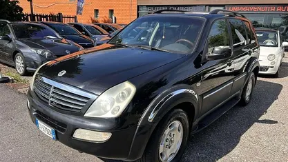 Usata Ssangyong (KGM) Rexton 165 CV (121 kW) 2005 Nero SUV