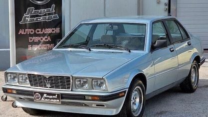 Usata Maserati Biturbo 203 CV (149 kW) 1985 Grigio azzurro Berlina