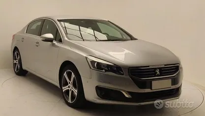 Grigio Usata 2017 Peugeot 508 S Tre volumi | 10.900 € (Molto cara)