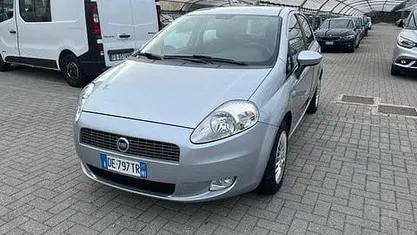 Usata Fiat Grande Punto Dynamic 65 CV (47 kW) 2007 Grigio Utilitaria