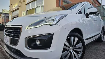 Usata 2015 Peugeot 3008 Business-Line Monovolume | 6499 € (Buon prezzo)