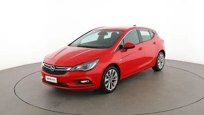 Begagnad Opel Astra Innovation 110 HK (80 kW) 2016 Röd Sedan