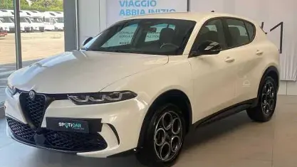 Usata Alfa Romeo Tonale Sprint 131 CV (96 kW) 2024 Bianco SUV