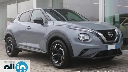 Grigio Usata 2023 Nissan Juke N-Connecta SUV | 20.400 € (Cara)
